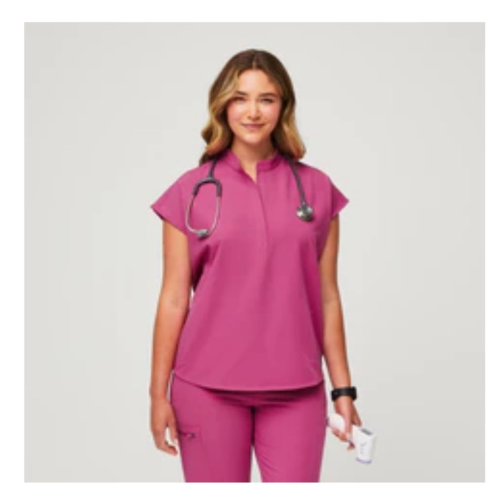 Figs scrubs
